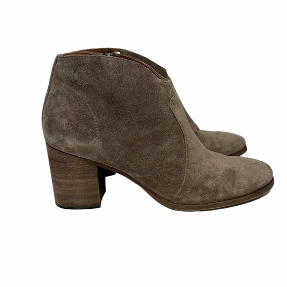 Frye Nora Zip Short Booties Boots - Picture 1 of 10